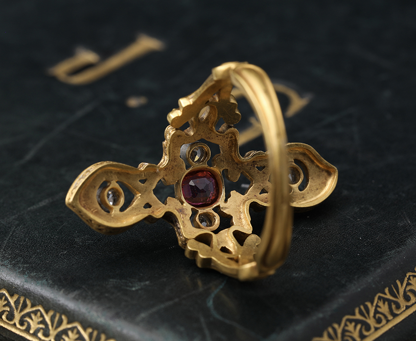 Antique Gallery Soleil アンティークジュエリー / Maurice